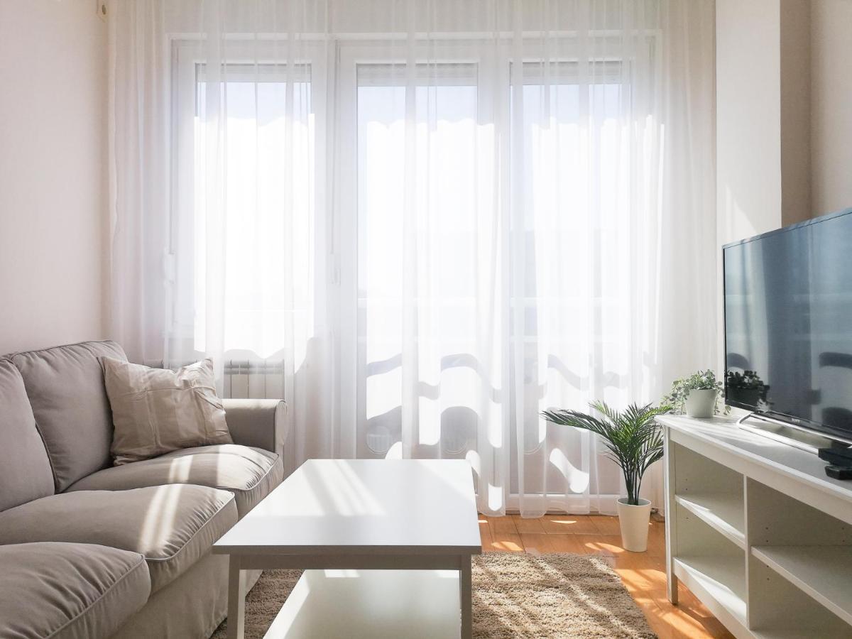 Filinhome Papa Suite 4 Novi Sad Exterior foto